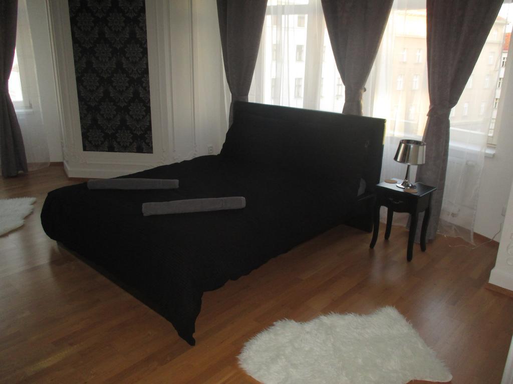 Top Wenceslas Square Apartment Praga Esterno foto