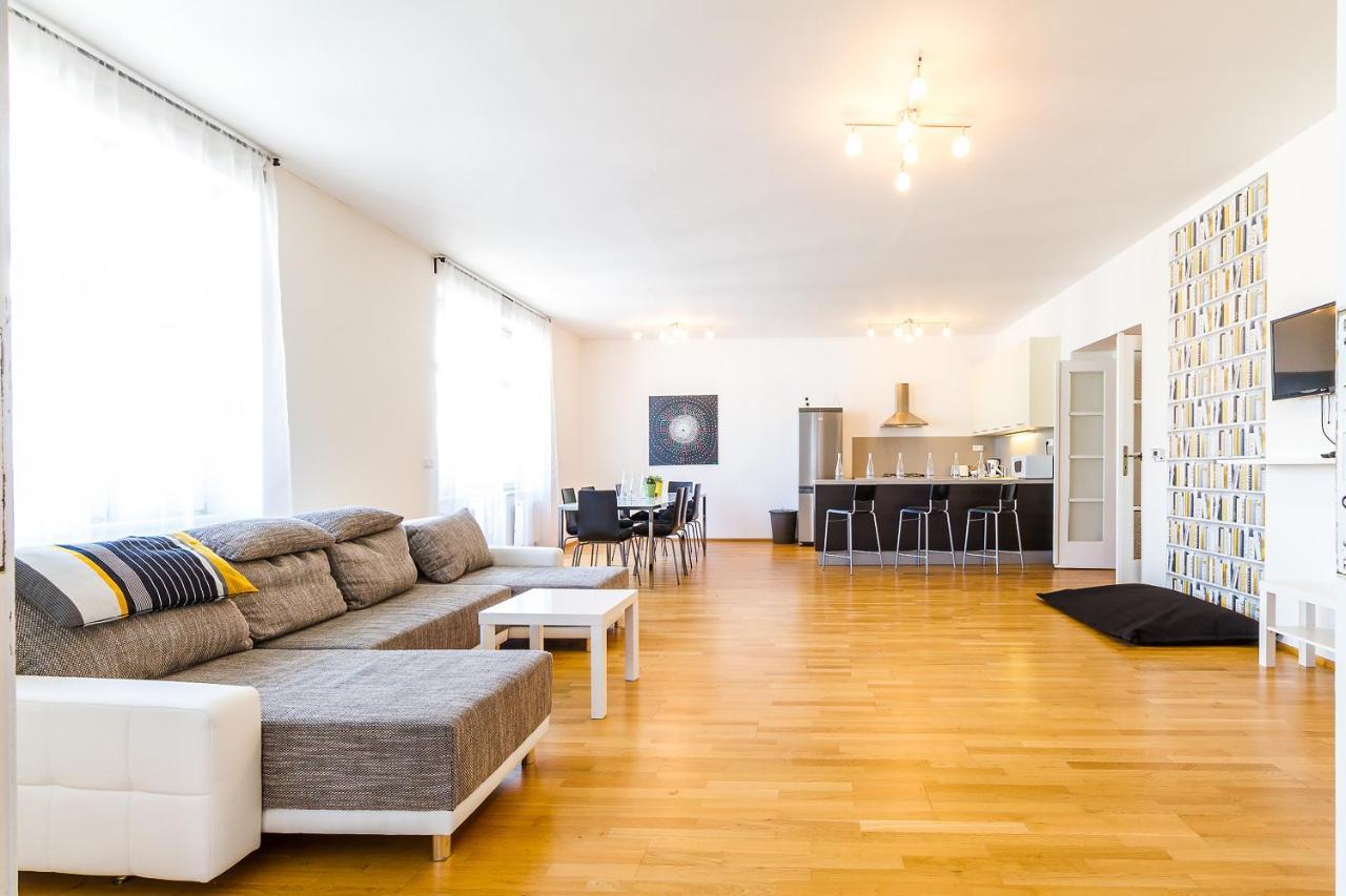 Top Wenceslas Square Apartment Praga Esterno foto